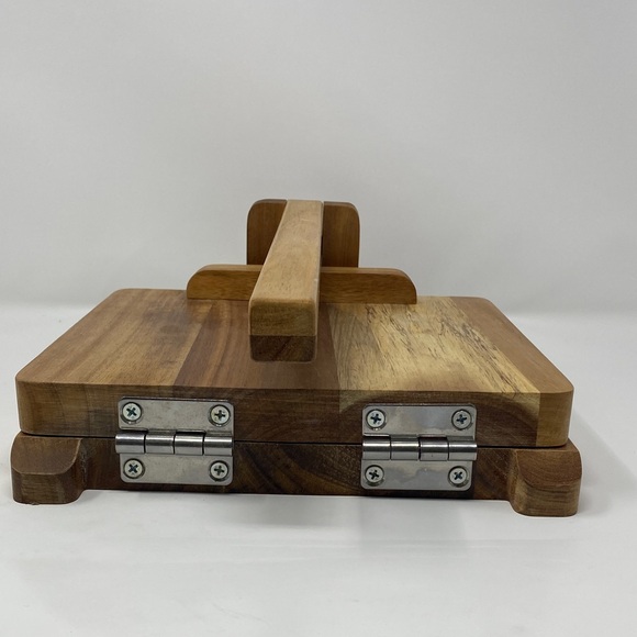 Wooden Tortilla Press - Picture 4 of 8